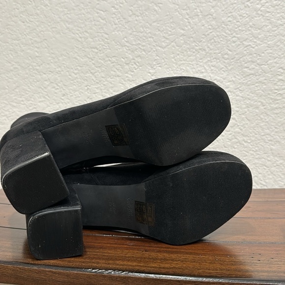 Urban Outfitters Michell Black Sock Boots Size 10 - Picture 7 of 7